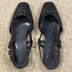 Navy Meucci flats size 7
